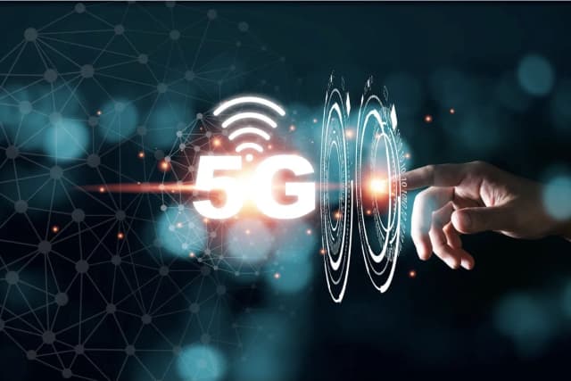 Jak 5G cicho rewolucjonizuje możliwości aplikacji mobilnych